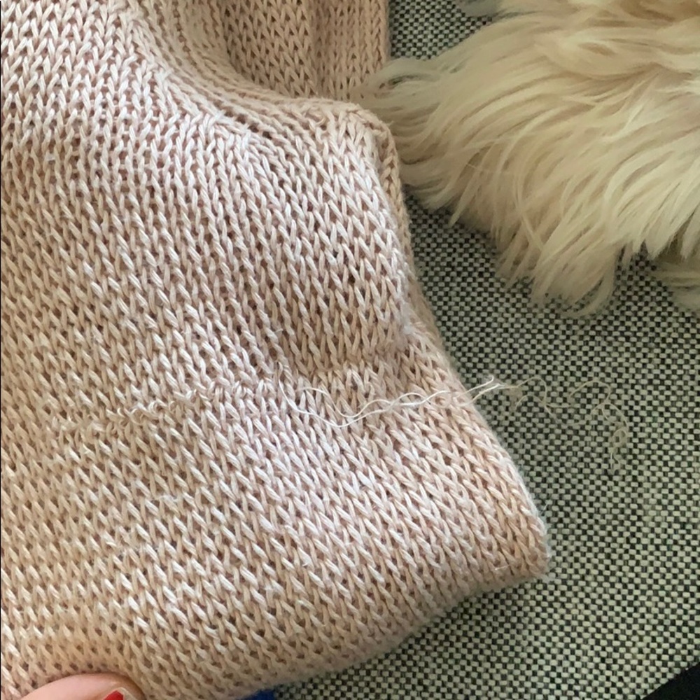 Pink sweater - Picture 2 of 2